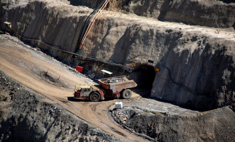 Driftrunner exiting underground mine